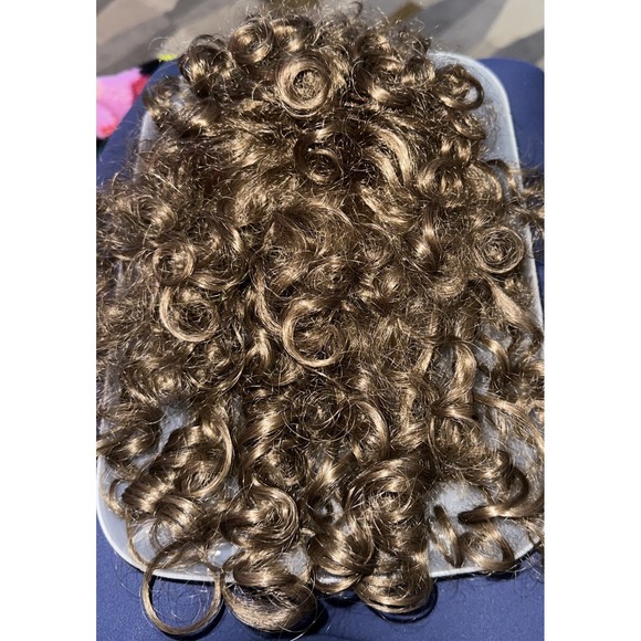 Playhouse Brown Long Curly Doll Wig Size 12-13  Made In Japan Of Synthetic Fiber - Picture 4 of 4